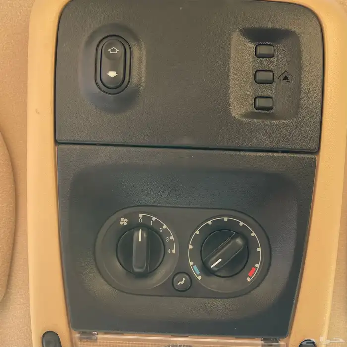 اكسبلورر V8 ليمتد 4X4 فل كامل ونظيف استخدام شخصي 17