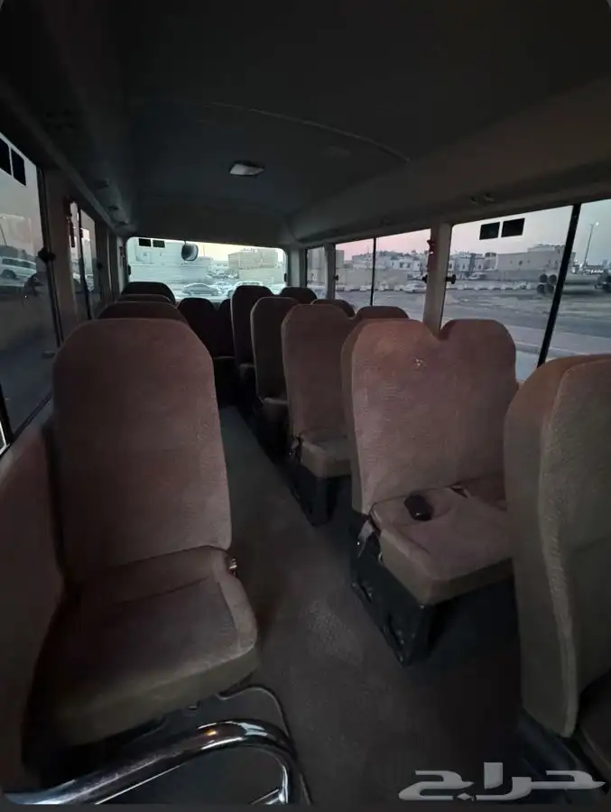 نبيع تويوتا باص كوستر 2020 ممشى قليل . 5