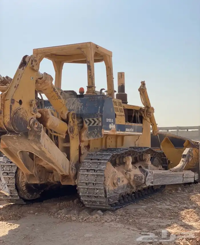 بلدوزر كوماتسو 155 للإيجارات 0