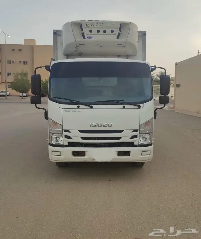 ايسوزو ثلاجة دينه 2022 تجميد و تبريد تم البيع 1