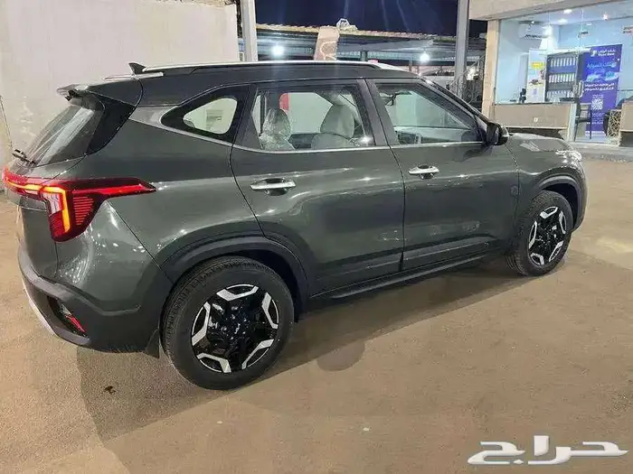 كيا سيلتوس نص فل بانوراما EX موديل 2025 كاش وتمويل 2