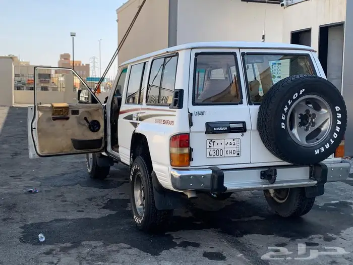 جيب نيسان باترول Ls1 10