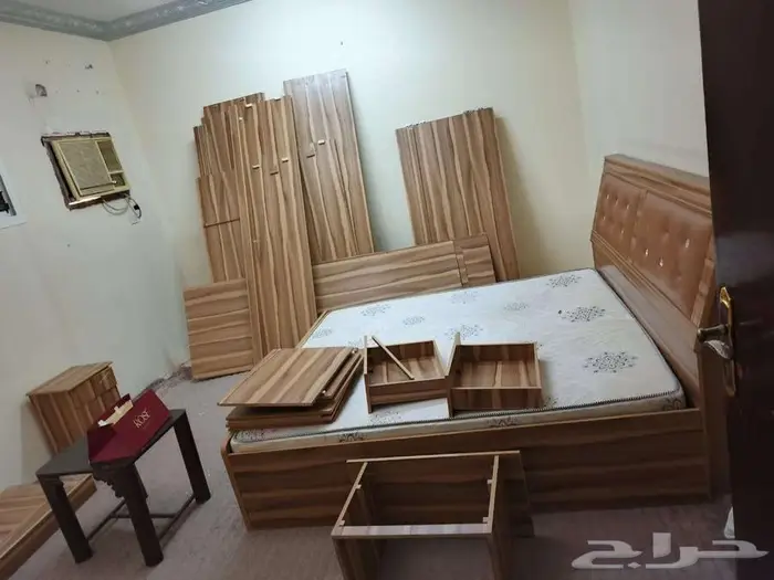 غرفة نوم للبيع مع ثلاجة وبرتجاز 0