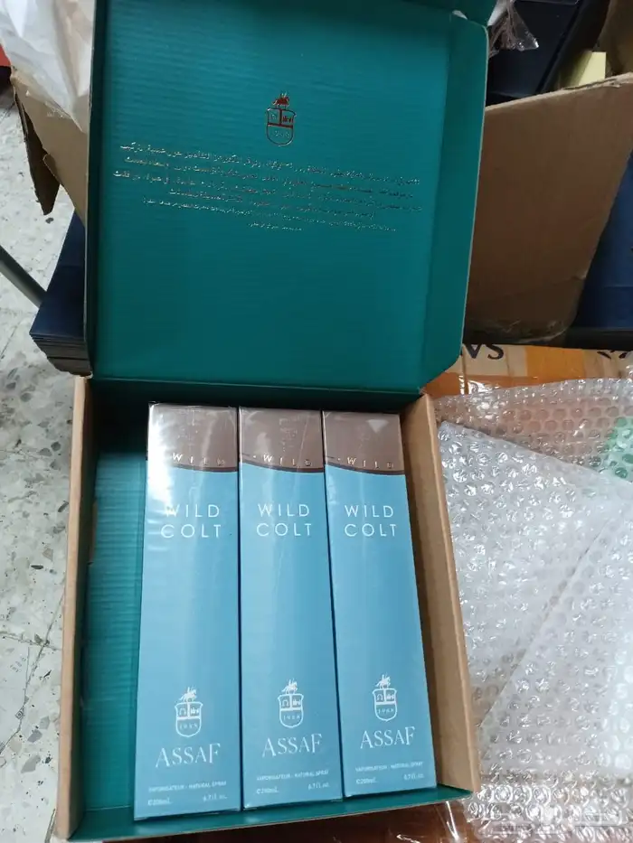 عطور نوفر جميع انواع العطور باشكالها وانواعها وبسعر الجملة 85
