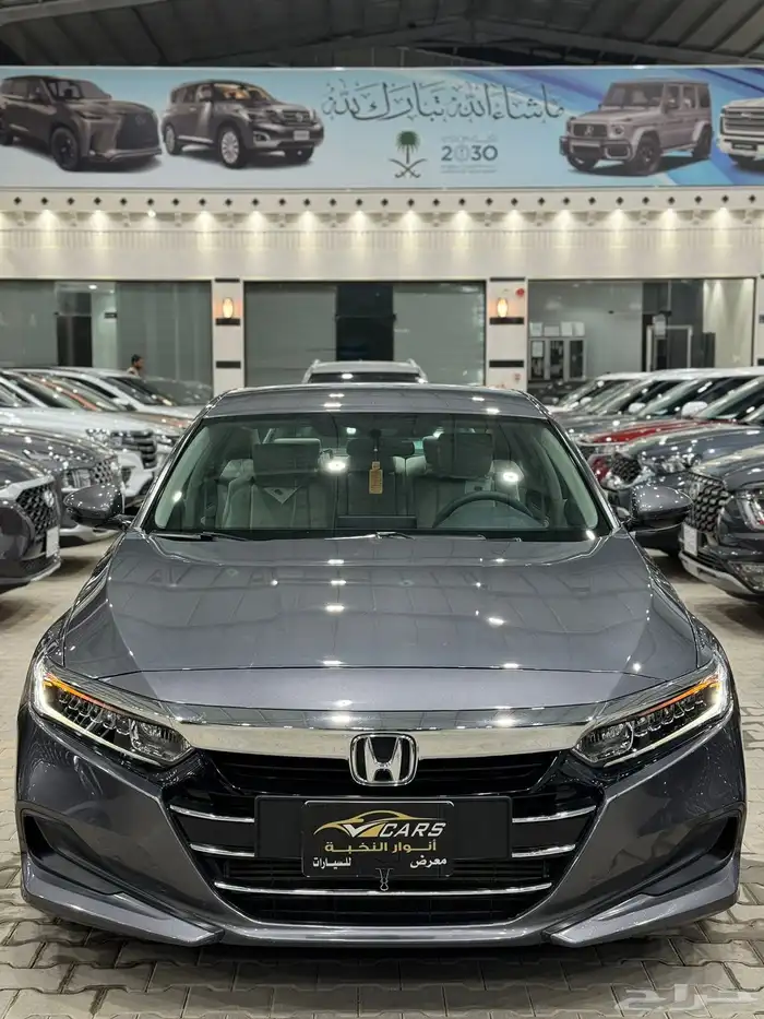هوندا اكورد 2022 استاندر - عداد 45 الف كيلو فقط 0