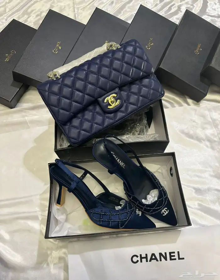 اطقم شانيل وطقم هرمز طقم ميو ميو ((( كعب مع شنطه 11