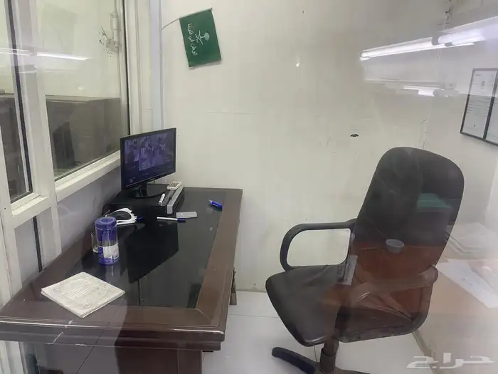 ورشة ذهب للتقبيل بكامل عمالها 1