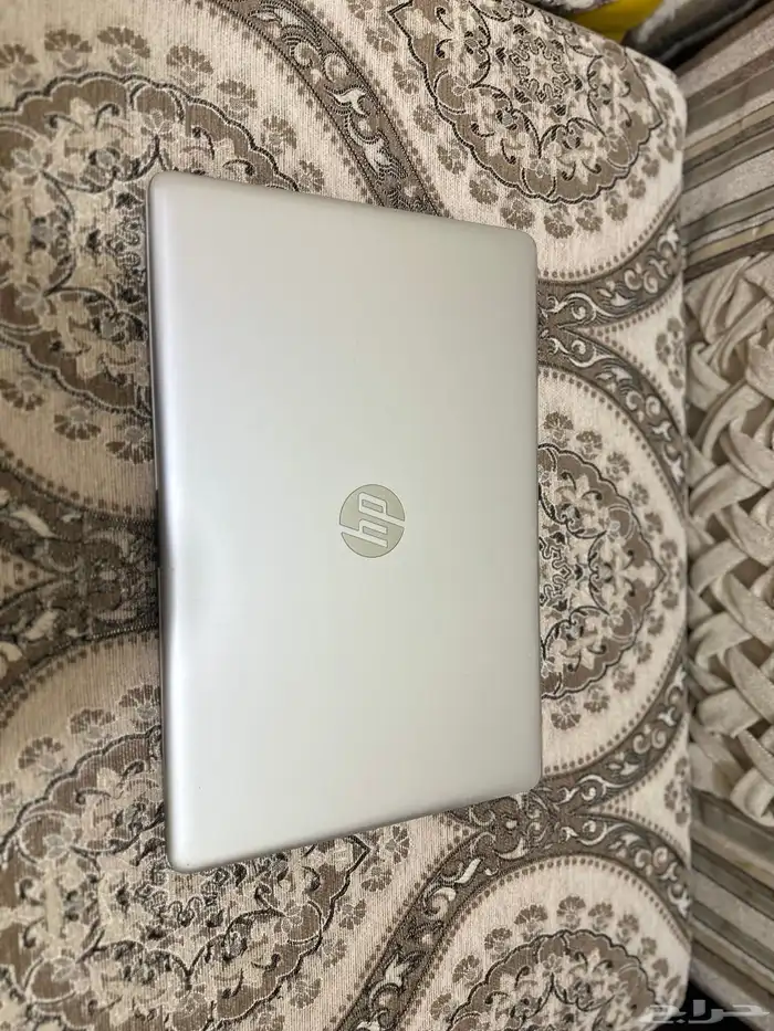 لابتوب i5 الجيل الثامن رام 20جيجا SSDسريع جدا 9