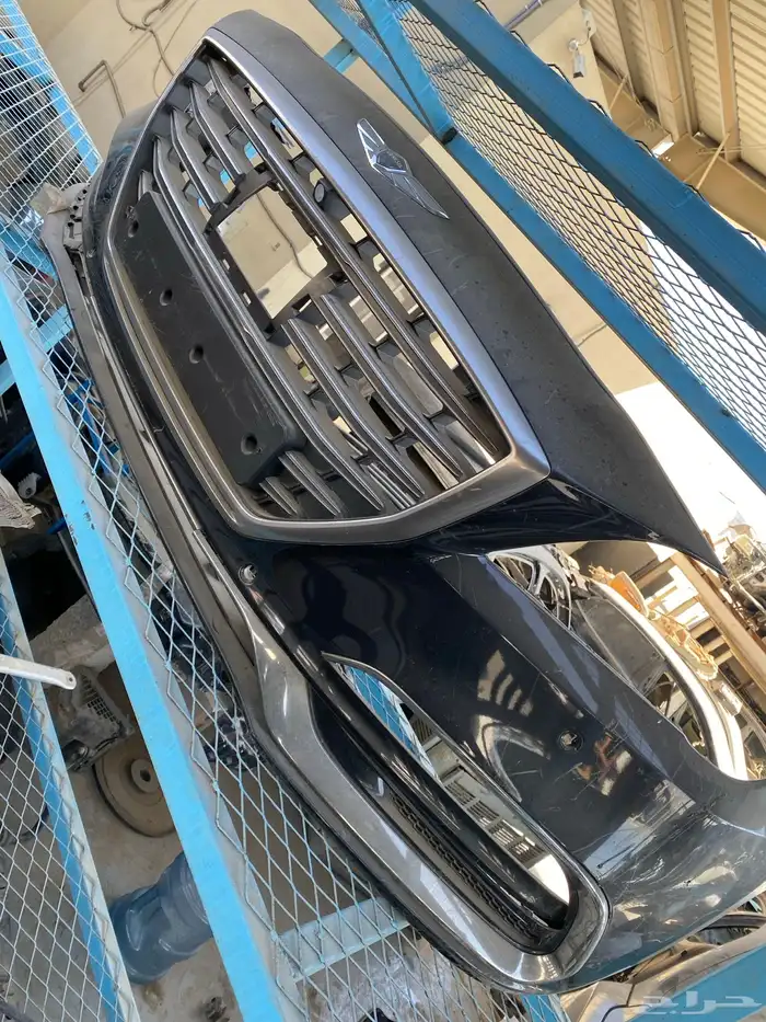 صدام و شمعات جنسس 0