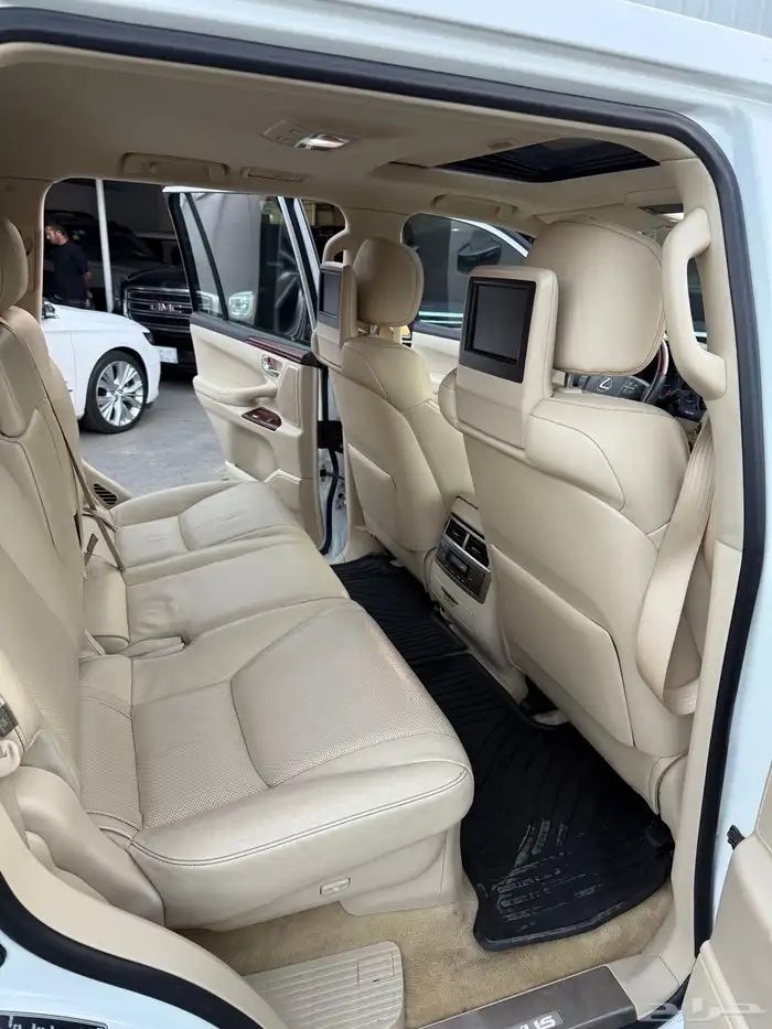 لكزس 2014 LX570 نظيف جدا 24