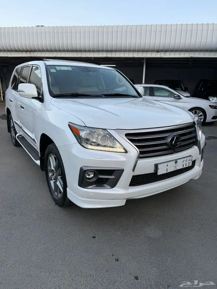 لكزس 2014 LX570 نظيف جدا 11