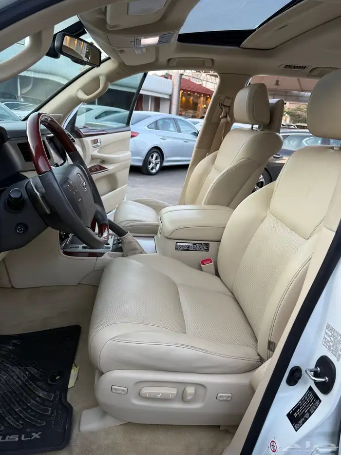 لكزس 2014 LX570 نظيف جدا 21
