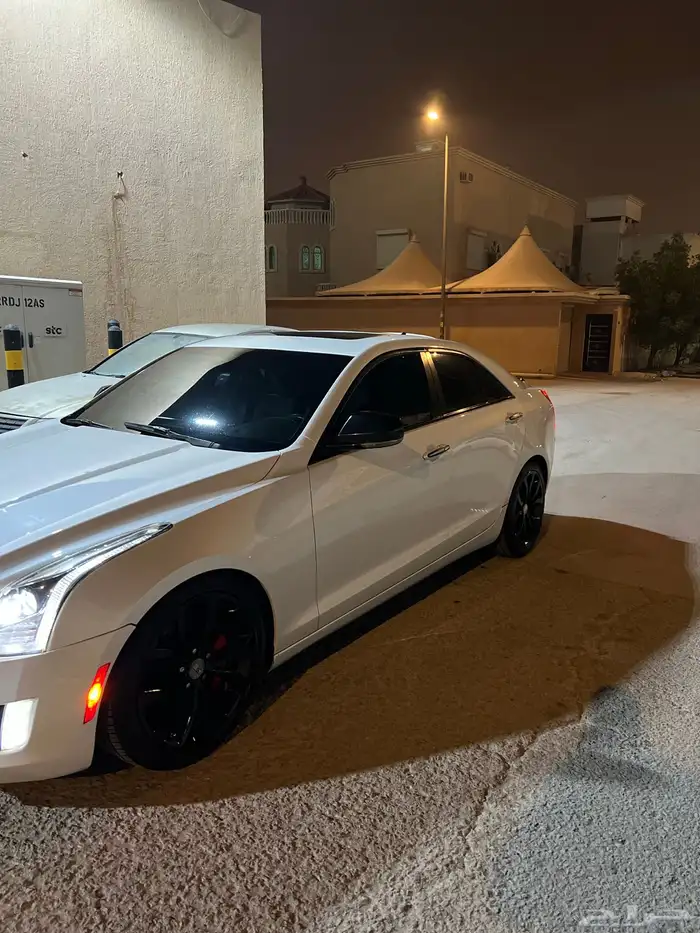 كاديلاك ATS 2016 0