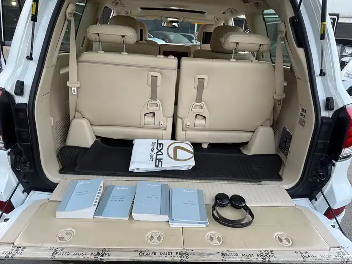 لكزس 2014 LX570 نظيف جدا 30