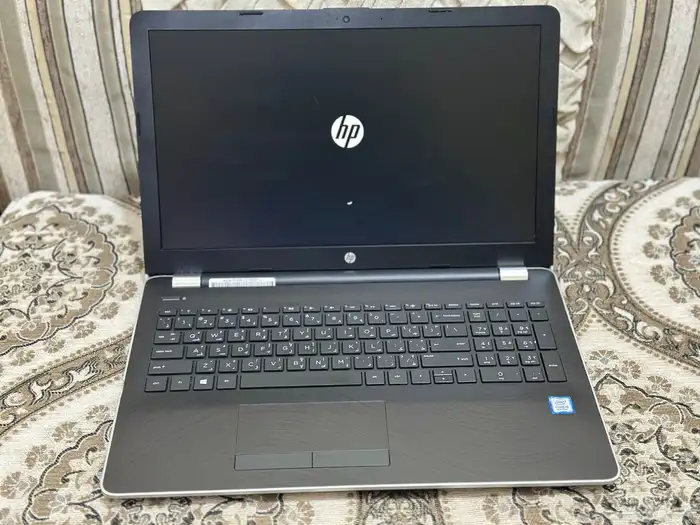 لابتوب i5 الجيل الثامن رام 20جيجا SSDسريع جدا 15