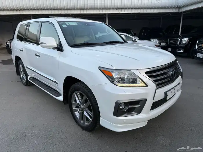 لكزس 2014 LX570 نظيف جدا 9