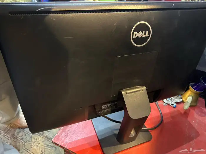 شاشة كميوتر من شركة DELL 3