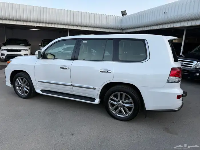 لكزس 2014 LX570 نظيف جدا 5