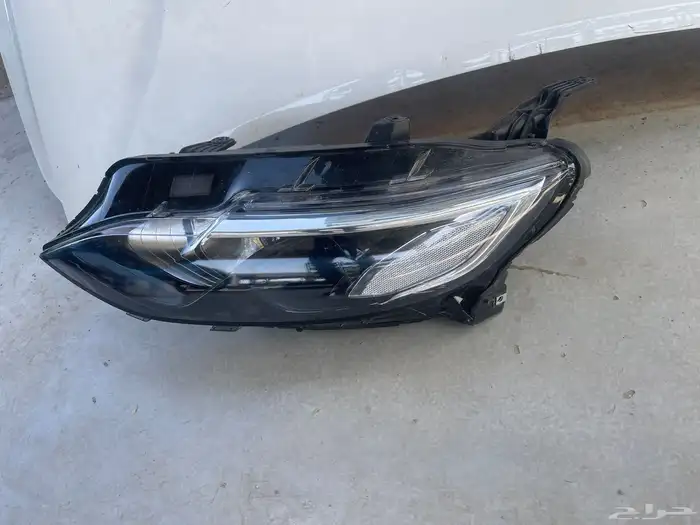 شمعة يسار ماليبو 2019-2020 1