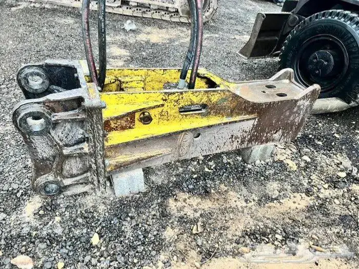 للبيع اوبدل دقاق شاكوش 20 سوزان SB81 0