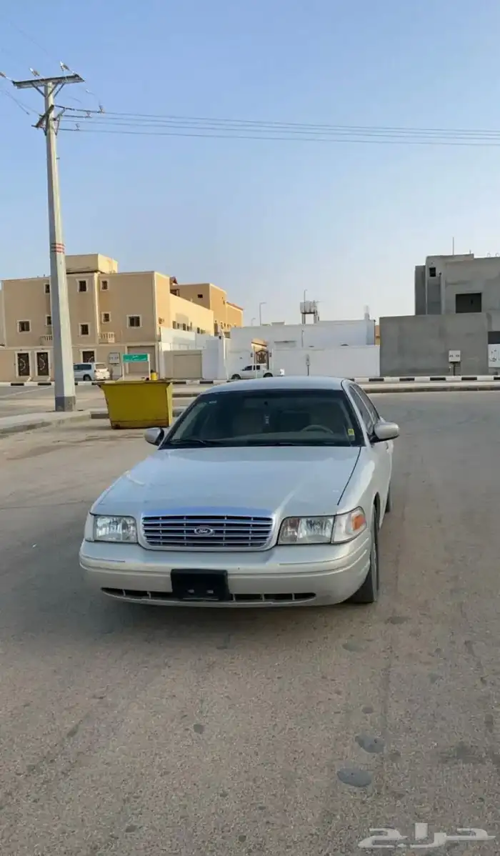 فورد فكتوريا2011 3