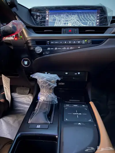 لكزس ES 350 فئة DD موديل 2021 6