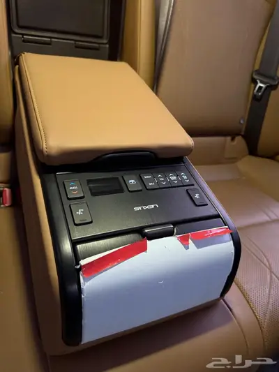 لكزس ES 350 فئة DD موديل 2021 18