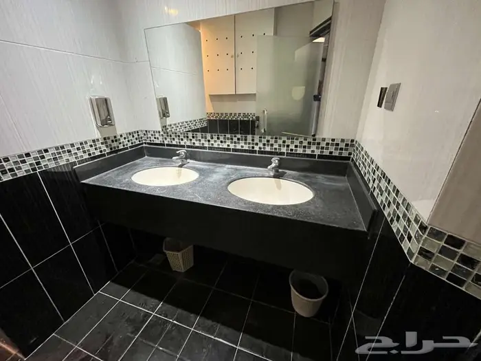 مغاسل رخام و خشب مستخدم 3