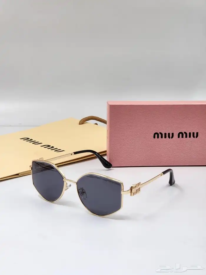 نظارات ميو ميو  MIU MIU شمسيه 10