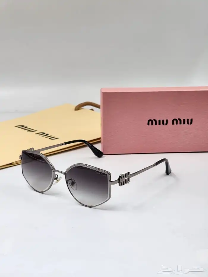 نظارات ميو ميو  MIU MIU شمسيه 0