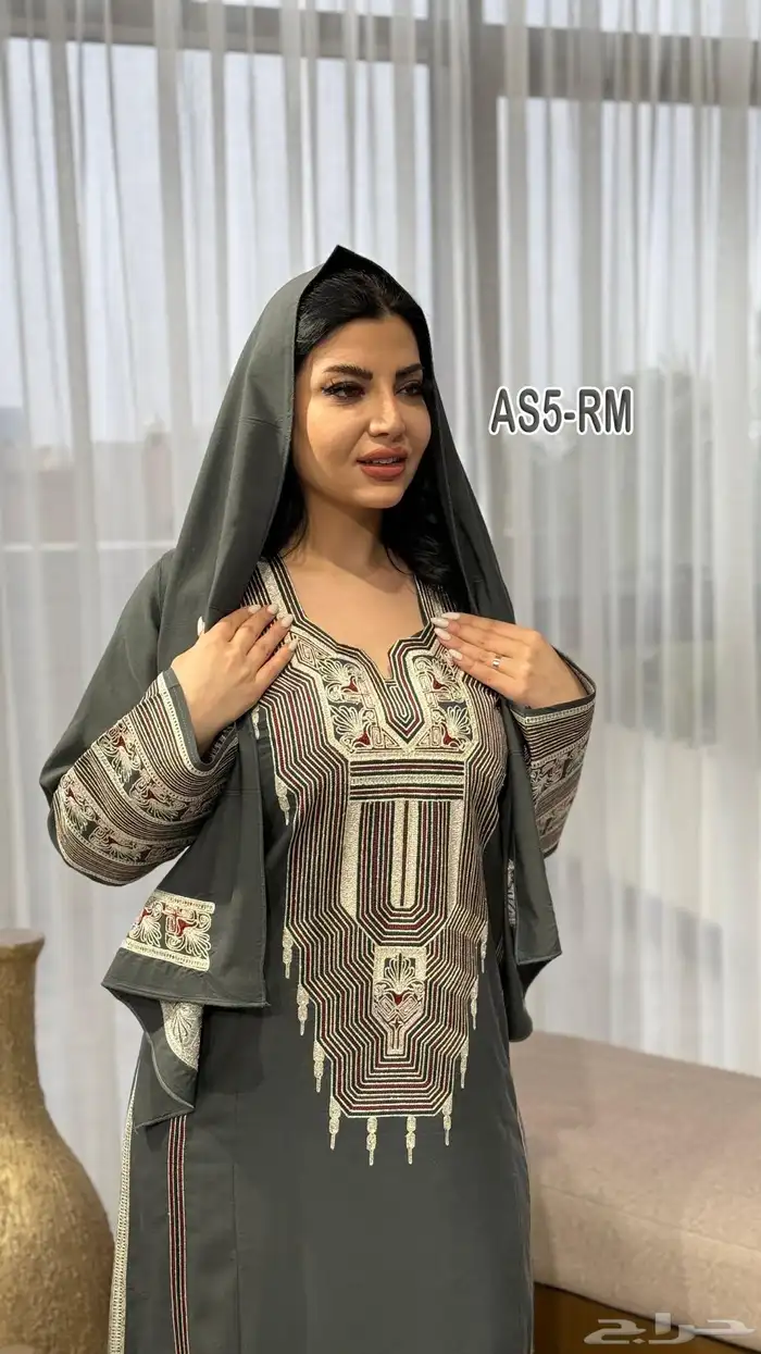 ازياء يوم التاسيس جلابيات 2025 36