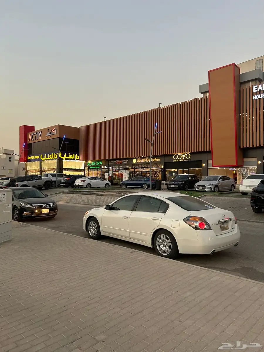 معرض ميزانين للإيجار بحي المغرزات 3