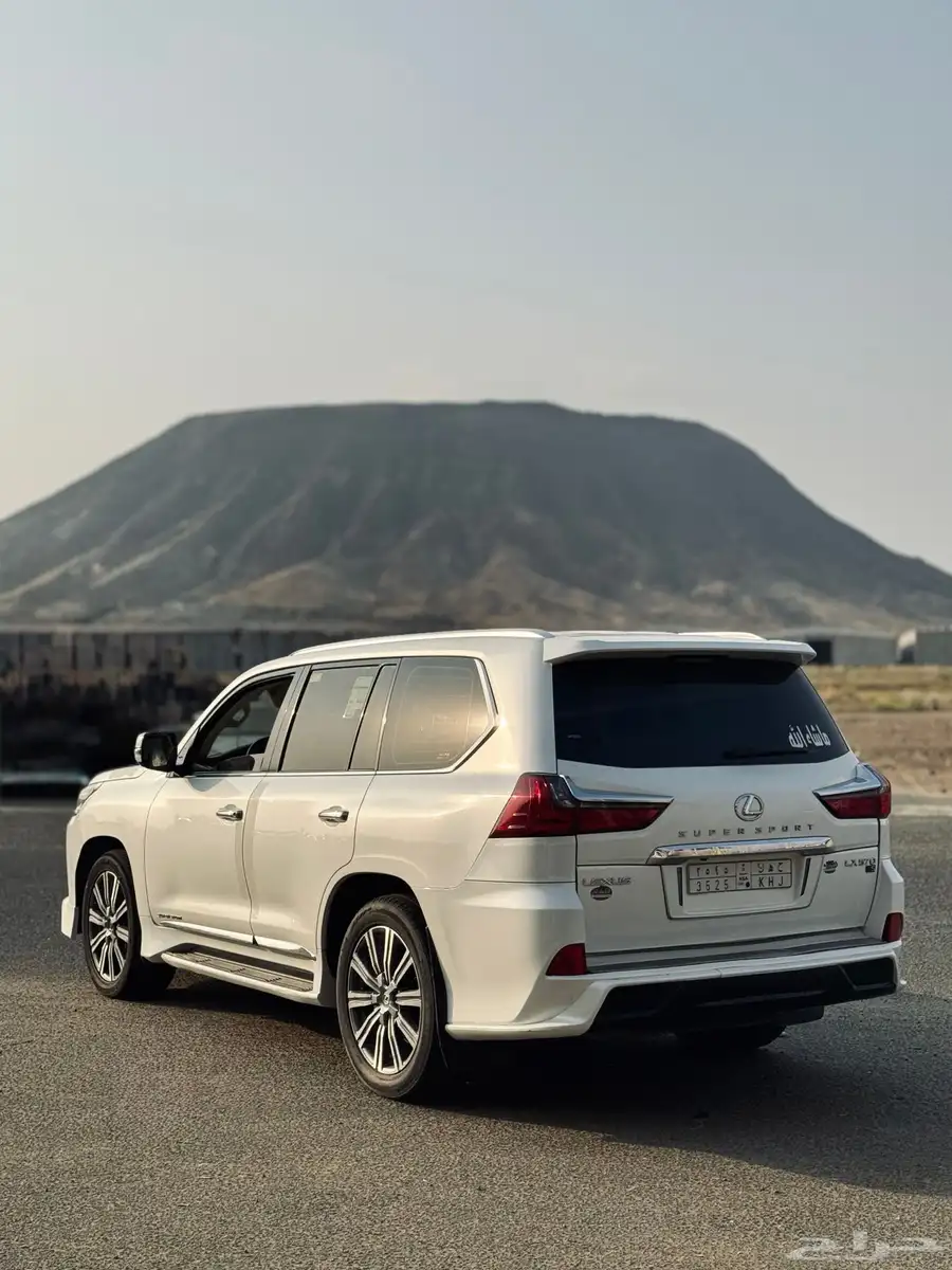 ليكزس 2016 LX570S 7