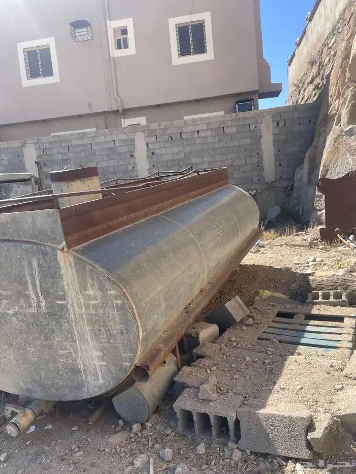 تانكي صتي 4 ملي من النوع القديم الثقيل 8 طن 1