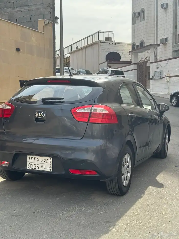 كيا ريو هاتشباك 2015 ماكينة جير عالشرط 1