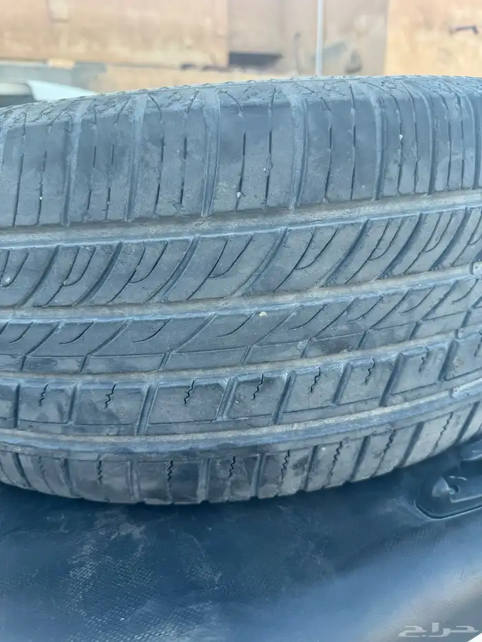 للبيع كفرات 18على 60و 165 4
