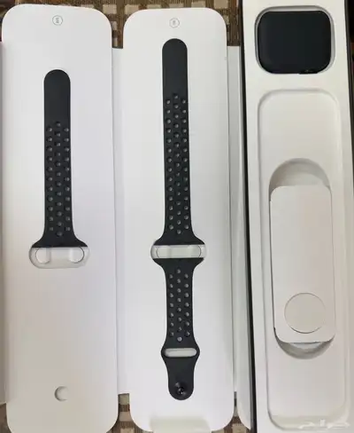 ساعة آبل الرياضيه 1