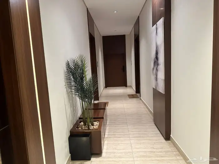 شقة دوبلكس بتصميم عصري و مؤثثة 3