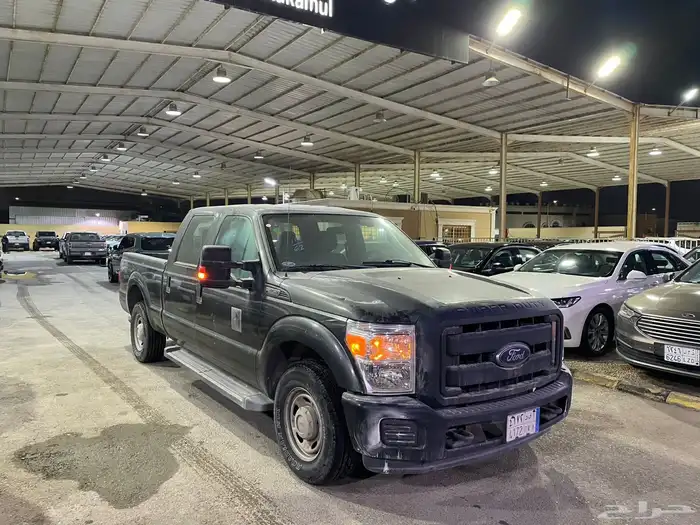 فورد F350 وكاله على الشوط مخزن ماشي120 تشيكات وكاله(تم البيع 6