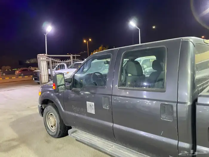 فورد F350 وكاله على الشوط مخزن ماشي120 تشيكات وكاله(تم البيع 12