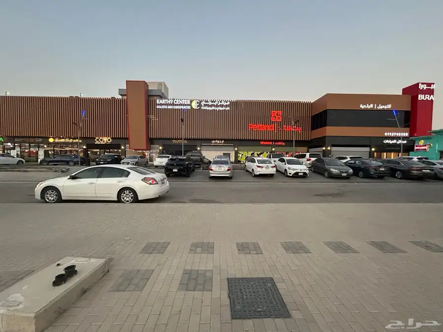 معرض ميزانين للإيجار بحي المغرزات 4