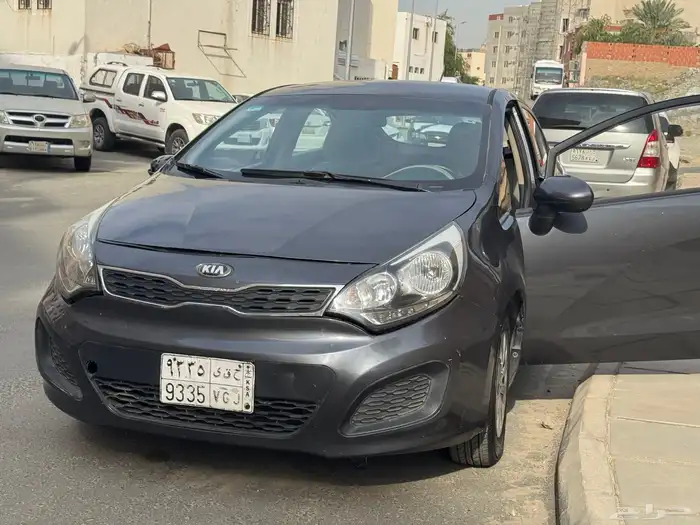 كيا ريو هاتشباك 2015 ماكينة جير عالشرط 0