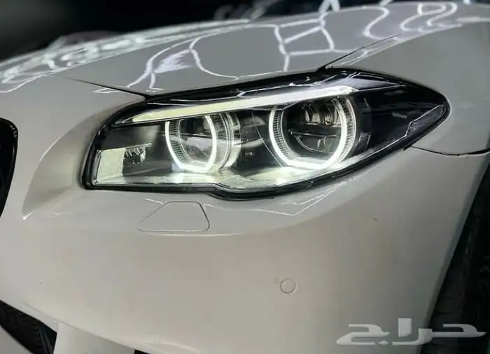 طارة BMW الفئة الخامسة 520 وشمعات تعديل ليد 10