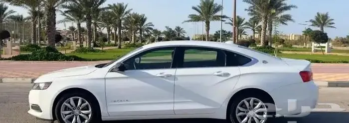 معرض الوسام الجديد بالجبيل للسيارات المميزه 26
