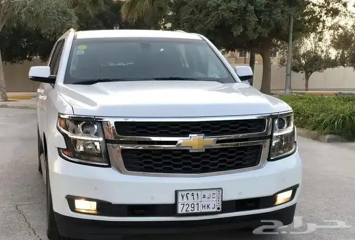 معرض الوسام الجديد بالجبيل للسيارات المميزه 23