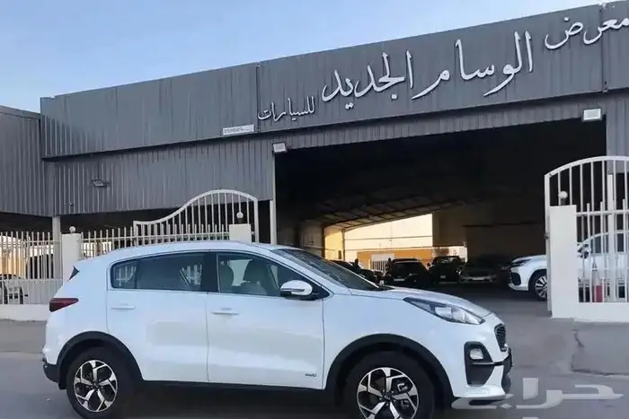 معرض الوسام الجديد بالجبيل للسيارات المميزه 34