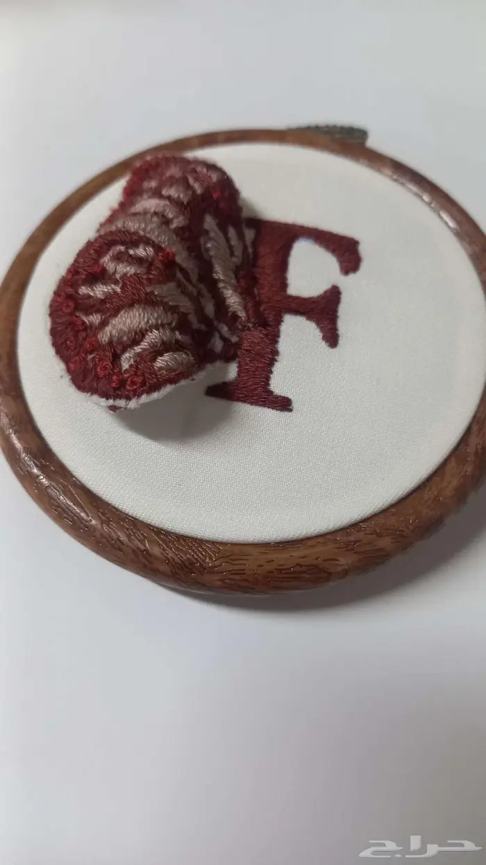 تطريز حروف مميزه 1