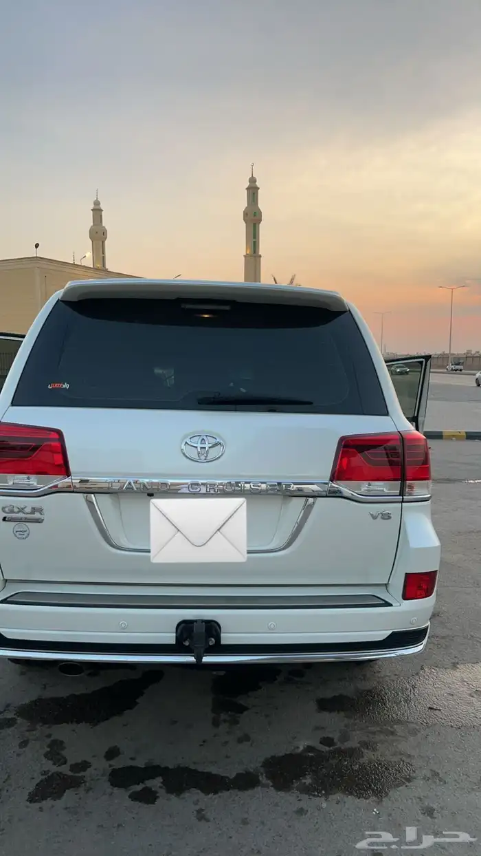 جيب لاندكروزر 2019 تورينق ( تم البيع ) 4
