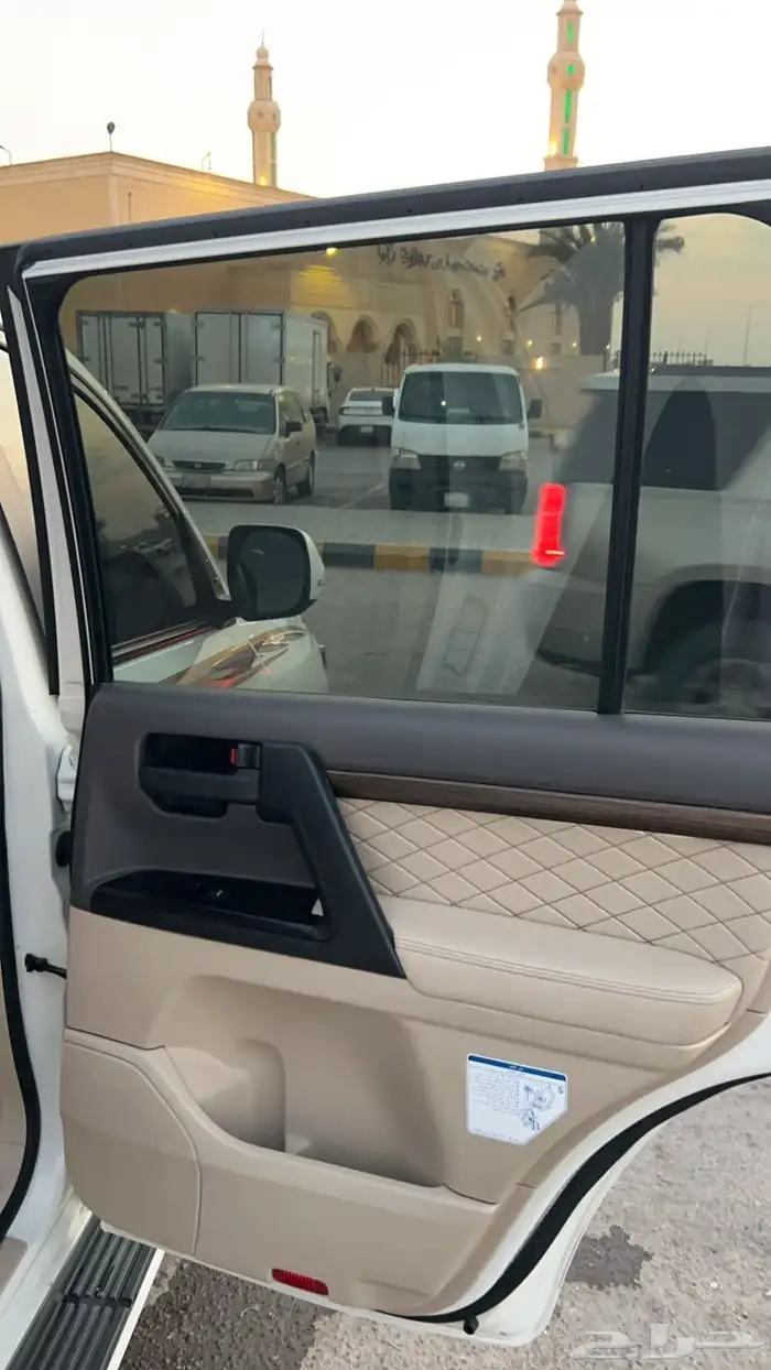 جيب لاندكروزر 2019 تورينق ( تم البيع ) 14