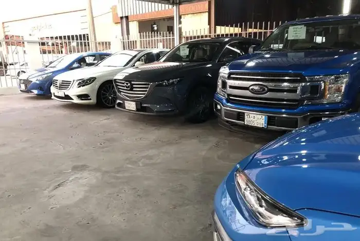 معرض الوسام الجديد بالجبيل للسيارات المميزه 37